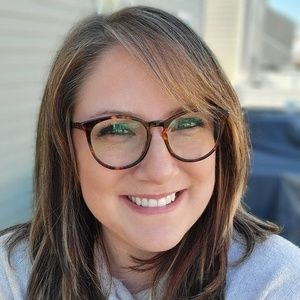 Meet your Posher, Kassi